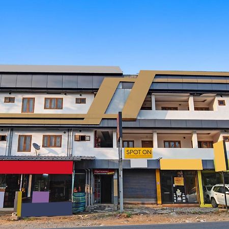 Hotel O Royal Residency Erattupetta Экстерьер фото